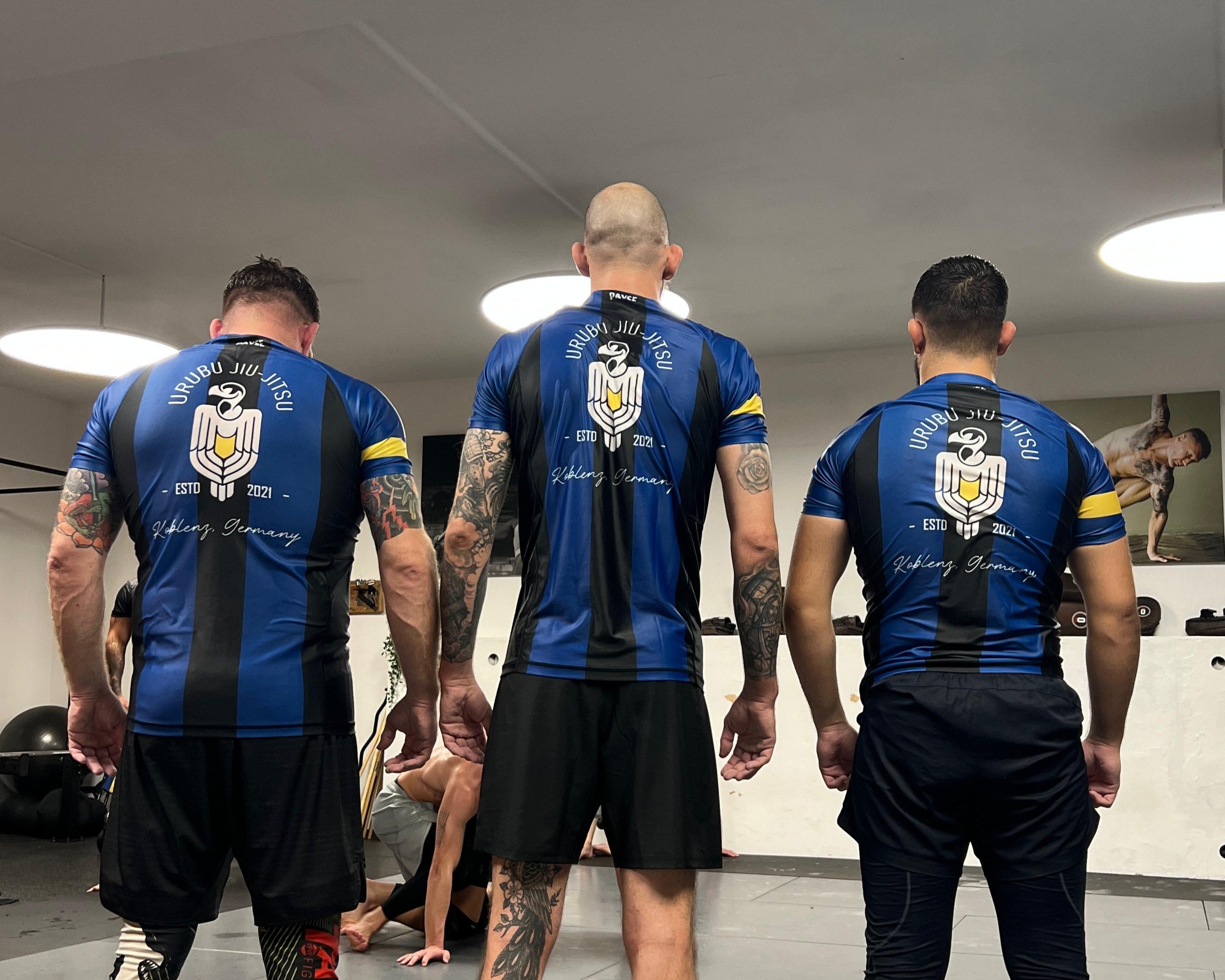 PAYSE Athleten die eine Jiu Jitsu Übung ausüben